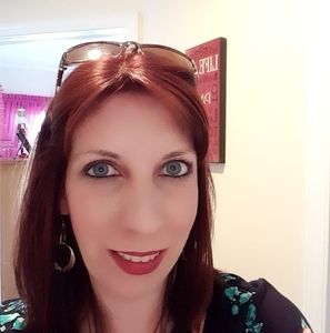 Meet your Posher, Ann